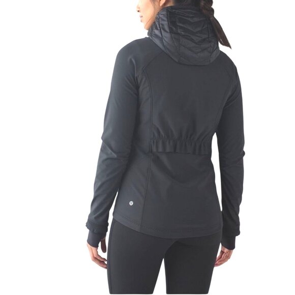 Lululemon Wind Runner Softshell Zip Up Black Athletic Jacket Pockets Sz 6 Logo - Picture 2 of 12